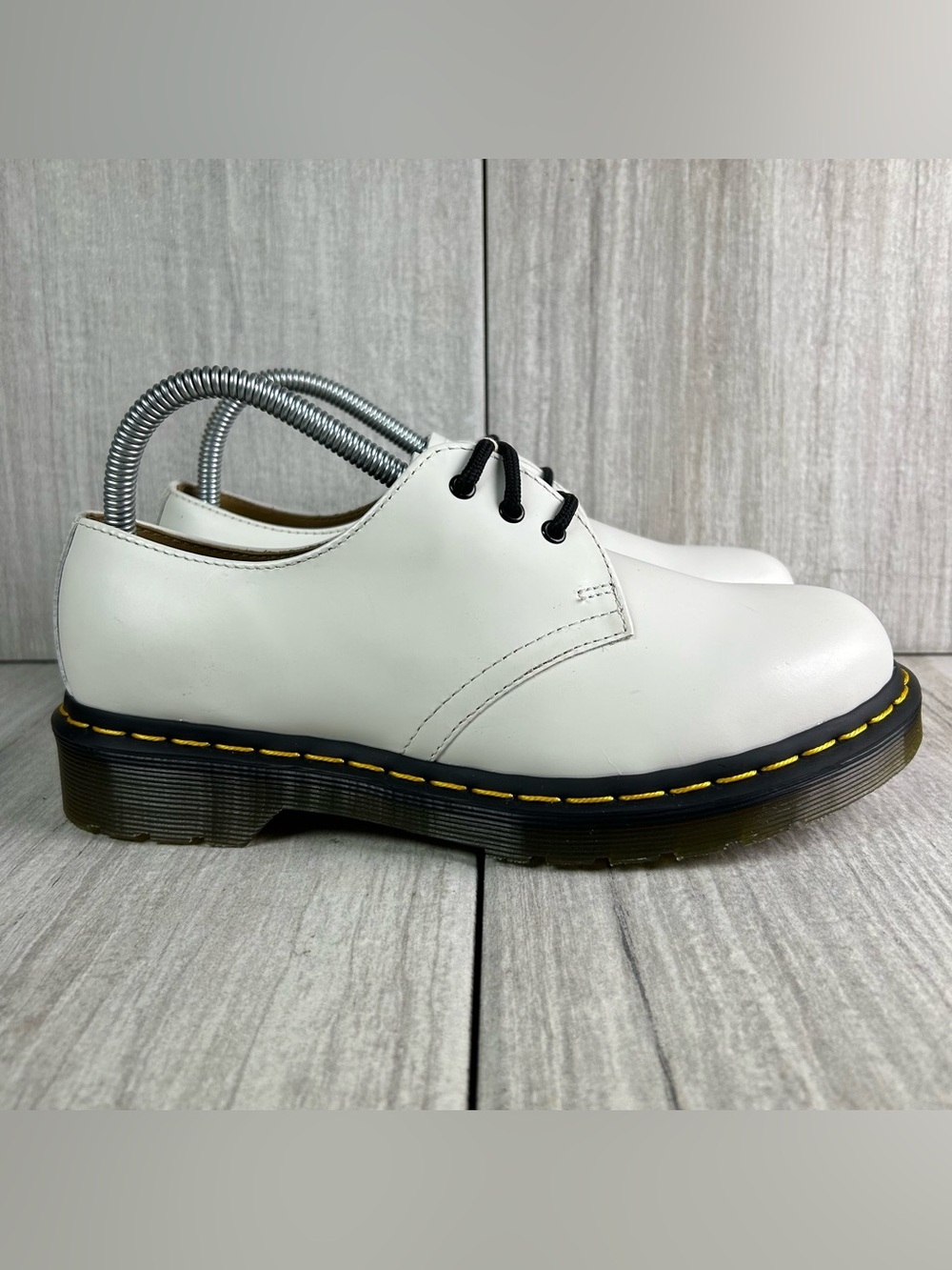 NEW Dr. Martens Docs 1461 Smooth White Leather Oxford Boot Women’s Size 7